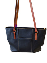 Load image into Gallery viewer, DOONEY & BOURKE Purse