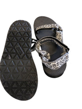 Load image into Gallery viewer, 6 TEVA Shoes
