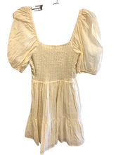 Load image into Gallery viewer, Size S HEARTLOOM Dress
