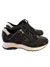 Load image into Gallery viewer, 8.5 PIESANTO Shoes
