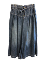 Load image into Gallery viewer, Size XS WE THE FREE Jeans
