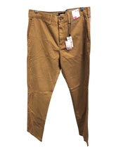 Load image into Gallery viewer, EXPRESS Size 31/30 Pants
