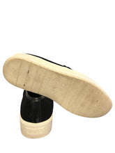 Load image into Gallery viewer, 8.5 VINCE Shoes
