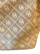 Load image into Gallery viewer, DOONEY &amp; BOURKE Purse
