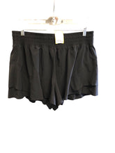 Load image into Gallery viewer, Size L LULULEMON Shorts

