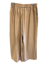 Load image into Gallery viewer, Size XXL LA REYNA Pants
