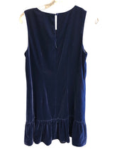 Load image into Gallery viewer, Size 6 J CREW Dress
