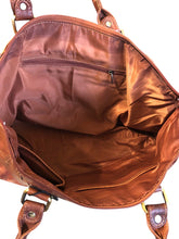 Load image into Gallery viewer, VALENCHI Purse
