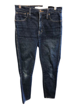Load image into Gallery viewer, Size 6 MADEWELL Jeans
