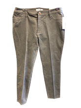 Load image into Gallery viewer, ELLEN TRACY Pants
