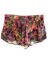 Load image into Gallery viewer, Size 10 LULULEMON Shorts
