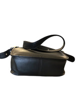 Load image into Gallery viewer, COACH Purse
