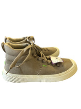 Load image into Gallery viewer, 8 CARIUMA Shoes
