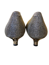 Load image into Gallery viewer, 6 L'AMOUR DES PIEDS Shoes
