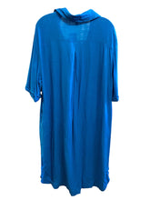 Load image into Gallery viewer, Size M UMGEE Dress
