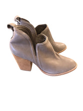 Load image into Gallery viewer, 8 JEFFREY CAMPBELL Boots
