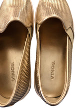 Load image into Gallery viewer, 7 VINCE Shoes
