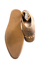 Load image into Gallery viewer, 8 ANTELOPE Shoes
