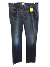 Load image into Gallery viewer, Size 10 HUDSON Jeans
