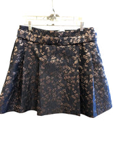 Load image into Gallery viewer, Size 10 CLUB MONACO Skirt
