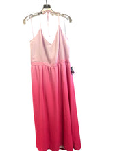 Load image into Gallery viewer, Size XL EXPRESS Plus Size Dress/Skirt
