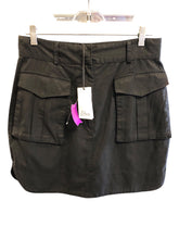 Load image into Gallery viewer, Size L ELAN Skirt
