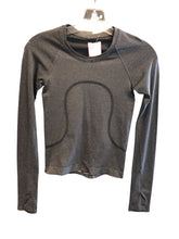 Load image into Gallery viewer, Size 2 LULULEMON Top
