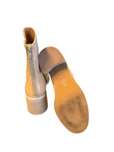 Load image into Gallery viewer, 6.5 OASIS SOCIETY Boots
