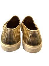 Load image into Gallery viewer, 7 VINCE Shoes
