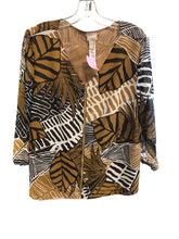 Load image into Gallery viewer, Size 16 CHICO'S Top
