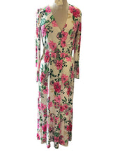 Load image into Gallery viewer, Size M LILLY PULITZER Dress
