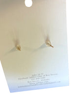 Load image into Gallery viewer, Earrings
