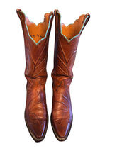Load image into Gallery viewer, 7.5 LUCCHESE Boots
