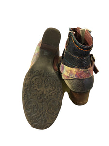 8.5 L'ARTISTE Boots