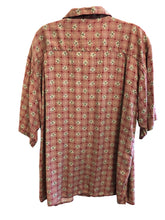 Load image into Gallery viewer, PUSSER'S Size L Top
