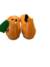 Load image into Gallery viewer, 8.5 EVERLANE Shoes
