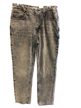 Load image into Gallery viewer, Size 10 GOOD AMERICAN Jeans

