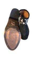 Load image into Gallery viewer, 9 WITTNER Boots
