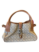 Load image into Gallery viewer, DOONEY &amp; BOURKE Purse

