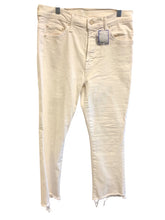 Load image into Gallery viewer, Size 8 MOTHER Jeans
