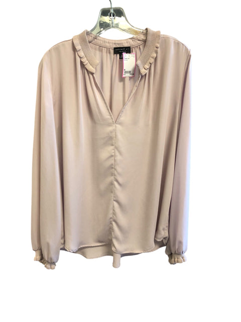 Size M CURRENT AIR Top