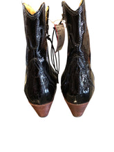 Load image into Gallery viewer, 9 FREE PEOPLE Boots
