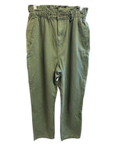 Load image into Gallery viewer, Size 8 7 FOR ALL MANKIND Pants
