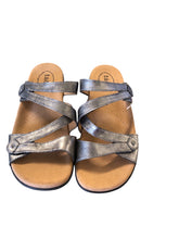 Load image into Gallery viewer, 9 TAOS Shoes
