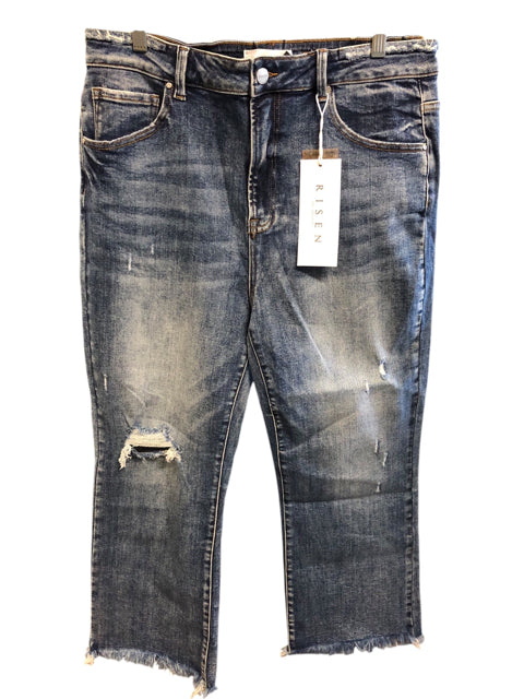 Size 1X RISEN Plus Size Bottoms