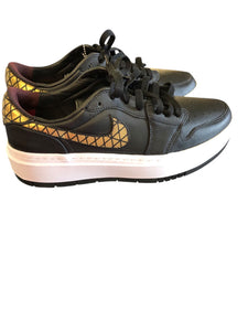 NIKE 10 Shoes