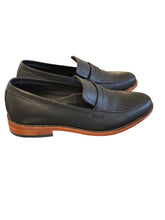 Load image into Gallery viewer, NISOLO 10 Shoes
