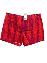 Load image into Gallery viewer, Size 6 GAP Shorts
