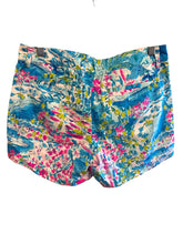 Load image into Gallery viewer, Size 4 LILLY PULITZER Shorts
