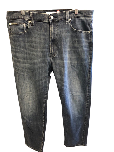 CALVIN KLEIN Size 36/30 Jeans